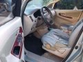 Toyota Innova G MATIC DIESEL 2006 Silver For Sale -3