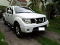 2013 Nissan Navara 4x4 MT White For Sale -3