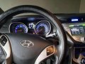 Hyundai Elantra 2012 GLS 1.8 AT Blue For Sale -7
