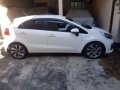 Very Fresh Kia Rio Hatchback 2016 AT Gas For Sale-8