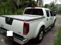 2013 Nissan Navara 4x4 MT White For Sale -4