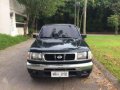 Nissan Frontier 2000 2.7 E MT Green For Sale -6