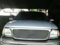 Well Kept Ford Expedition xlt AT1999 For Sale-3