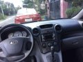 Kia Carens 2007 CRDi Limited Black For Sale -7