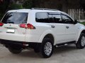 Mitsubishi Montero Sport 2013 White for sale-6