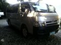 Toyota Hiace Commuter 2006 2.5 MT Silver For Sale -3