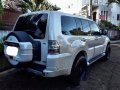 Mitsubishi Pajero 2012 WHITE FOR SALE-3
