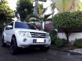 Mitsubishi Pajero 2012 WHITE FOR SALE-2