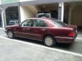 Mercedes Benz 1996 E230 Matic Red For Sale -2