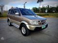 Isuzu Crosswind XUV Automatic Turbo 2.5 Diesel For Sale -2