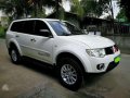 2012 Mitsubishi  Montero GLS-V AT White For Sale -4