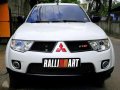 2012 Mitsubishi  Montero GLS-V AT White For Sale -2