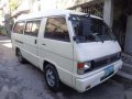 Mistsubishi L300 Versa Van 1995 MT White For Sale -0