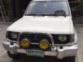 Mitsubishi 2-door White Pajero AT SUV For Sale -2