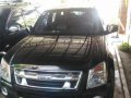 Isuzu 2010 Dmax Ls Manual Diesel FOR SALE-1
