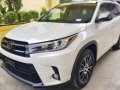 2017 Bnew Toyota Highlander AT AWD FOR SALE-1