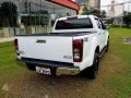 Isuzu D-max 2016 4x4 MT White For Sale -0