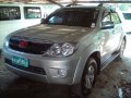Good as new Toyota Fortuner 2006 for sale in Cebu-3