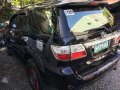 Toyota Fortuner 2011 Gas AT Black For Sale -3