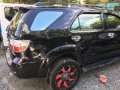 Toyota Fortuner 2011 Gas AT Black For Sale -8