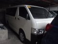 Good as new Toyota Hiace 2015 COMMUTER M/T for sale in Metro Manila-2