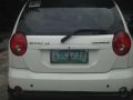 Chevrolet Spark 2008 Hatchback White For Sale -7