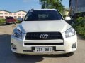 Toyota Rav4 4x2 Automatic White SUV For Sale -11