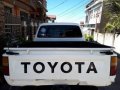 Well-maintained Toyota Hilux 1995 for sale -5