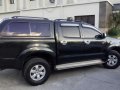 Toyota Hilux G 2009 manual diesel for sale-1