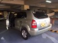 Hyundai Tucson 2007 top of the line for sale-4