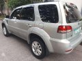 Ford Escape xls late 2009 for sale-6
