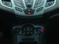 2014 Ford Fiesta Trend blue for sale-8