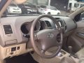 Toyota Fortuner 4x2 2.7L Automatic 2008 for sale-4