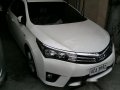 Good as new Toyota Corolla Altis 2014 for sale-4