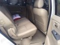 Toyota Fortuner 4x2 2.7L Automatic 2008 for sale-5