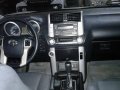 Well-maintained Toyota Land Cruiser Prado 2010 for sale -4