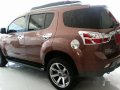 Isuzu MU-X 2017 for sale -4
