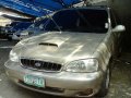 Well-maintained Kia Carnival 2006 for sale -2