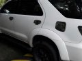 Toyota Fortuner 2006 white for sale-4