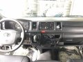 Well-kept Toyota Hiace 2016 for sale -9