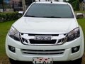 Isuzu Dmax 2016 4*4 white for sale-0