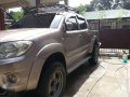 Toyota Hilux 4x2 2010 model for sale-1