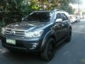 2011 Toyota Fortuner G 4x2 manual diesel for sale-3