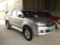 For sale Suzuki Vitara 1996 model and Toyota Hilux 4x4 matic-2