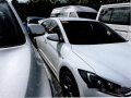 Hyundai Elantra 2017 MT White Sedan For Sale -1