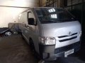 Well-maintained Toyota Hiace 2015 COMMUTER M/T for sale-1