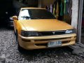 Toyota Corolla GLi 1997 MT Yellow For Sale -4