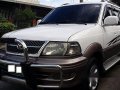 Well-maintained Toyota Revo 2004 for sale-2