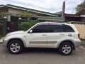 FOR SALE: 2003 Toyota Rav 4-8