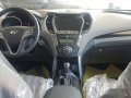 Hyundai Santa Fe 2017 for sale-4